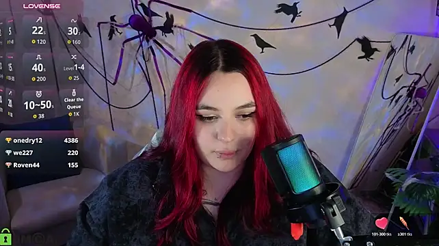 Mia_R0ss élő XXX-chatje