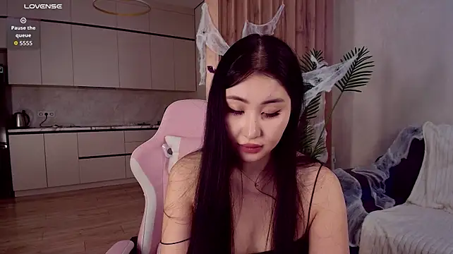 Chat +18 de frozensakura ao vivo