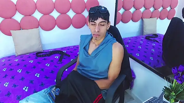 Drake_Jack Live XXX-Chat