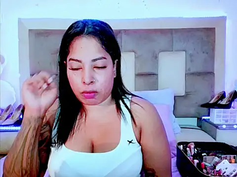 indiantopaz694un Live XXX chat