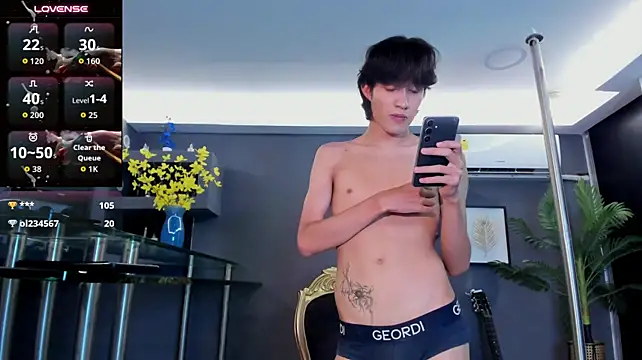 צ'אט XXX בשידור חי של Johan_Lee