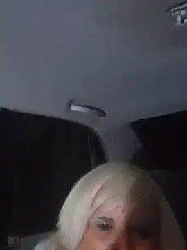 dustbunny64 Adlı Modelin Canlı XXX Sohbeti