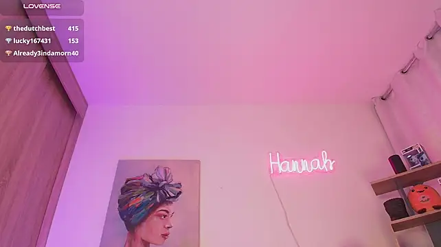 HANNAH_LOVEE élő XXX-chatje