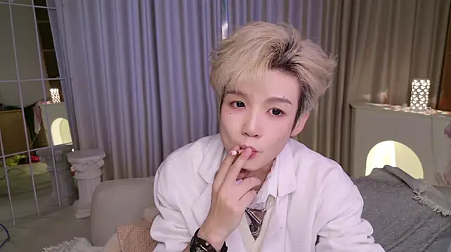 โชว์เว็บแคมของ XiaoHuiHui-111