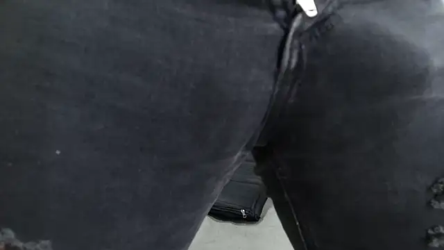 Chris_Dick23n Webbikameraesitys