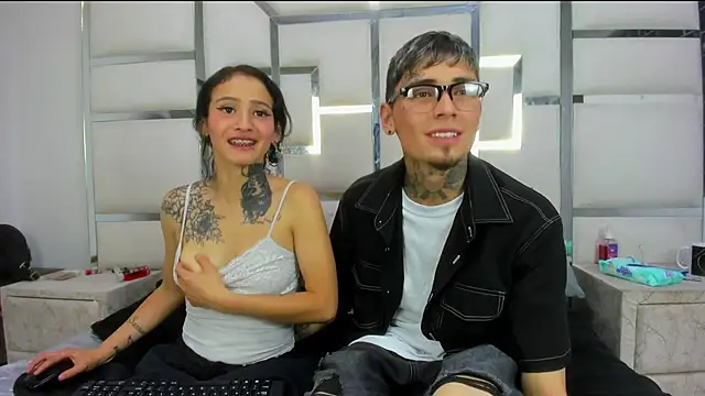 DuoRoyalen Live XXX chat