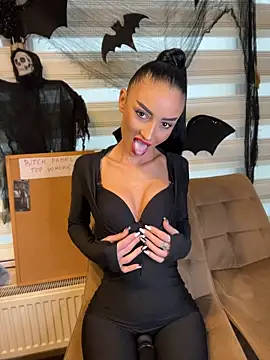 FeetVibe's Live XXX Chat