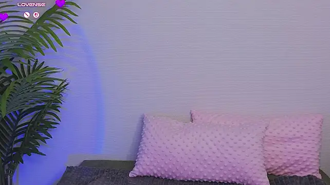 Chat +18 de VelvetDolll ao vivo