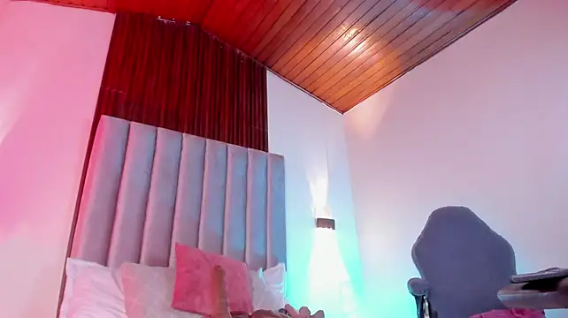 Laurenpeace23 Live XXX-Chat