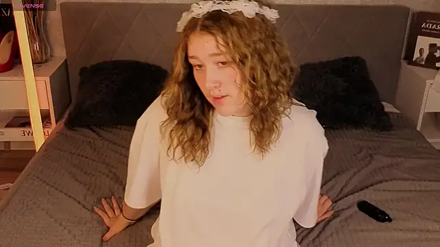 Lollybunnyy Adlı Modelin Canlı XXX Sohbeti