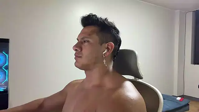 Chat XXX en directo de DominicVeinss