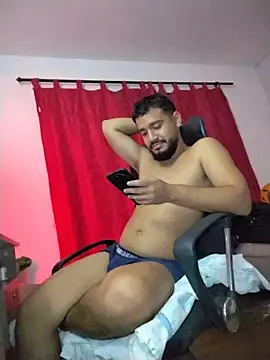 دردشة BadboyX333 الجنسية المباشرة