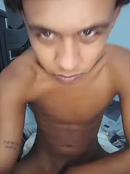 YourCaramelBoy XXX чат на живо