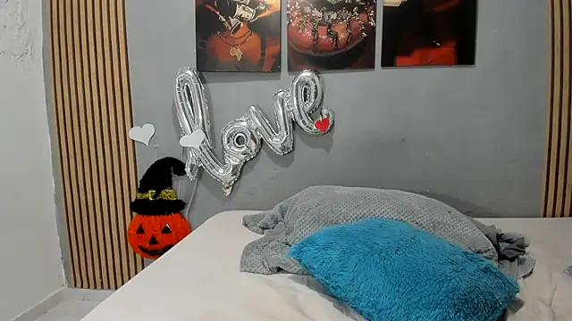 צ'אט XXX בשידור חי של AndriVegas0718