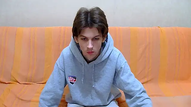 Lester_Broo élő XXX-chatje