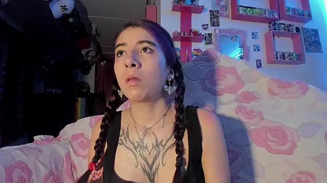 Chat +18 de Rebecahart ao vivo
