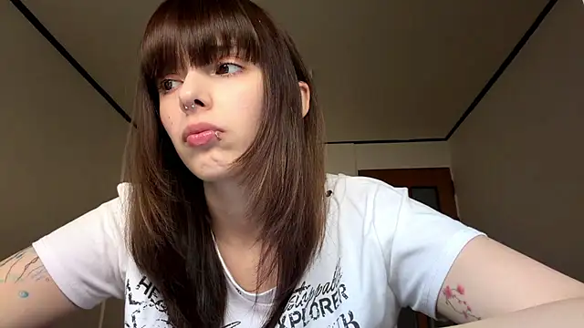 KathiePeeksn Live XXX chat
