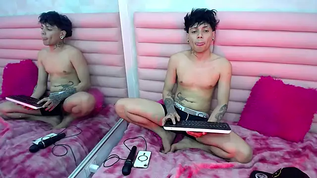 Webkamerová show boy_sex451