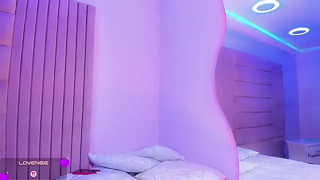 CALLMEATENEA – Naživo XXX chat