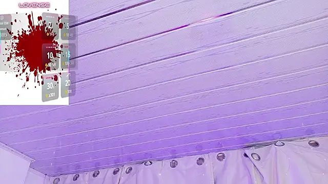 Chat +18 de Lisa_sparkleee ao vivo