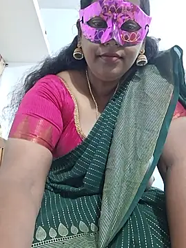 Hot_Sreeja_Tamil Adlı Modelin Canlı XXX Sohbeti