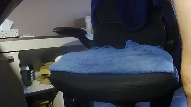 Chatroom XXX en direct de suedel65