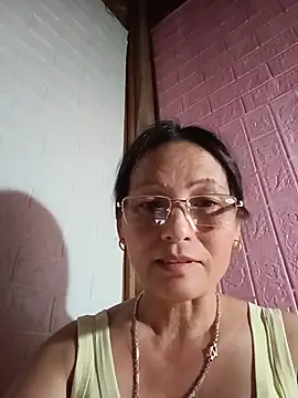 Sexy_cum123 élő XXX-chatje