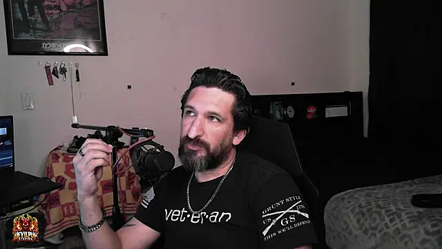 DevilPup75_ Live XXX Chat