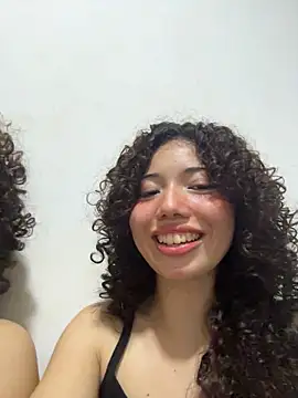 Cutecurly Obrolan Langsung XXX