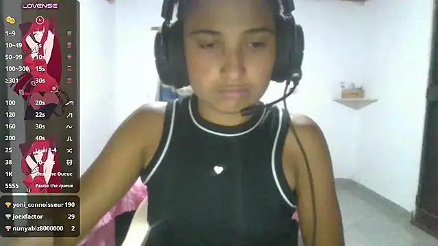 Sasha_sainn élő XXX-chatje