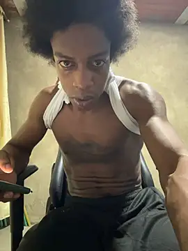 Larry-n-clouds Chat XXX live