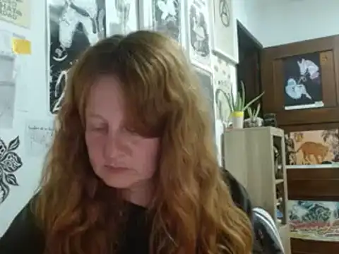 ViioletaMora élő XXX-chatje