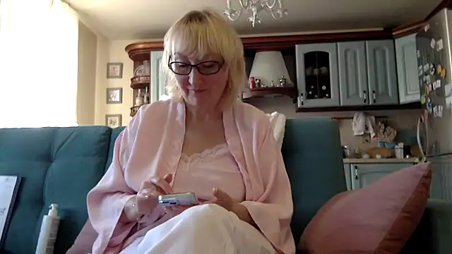 Zeyonan Live XXX chat