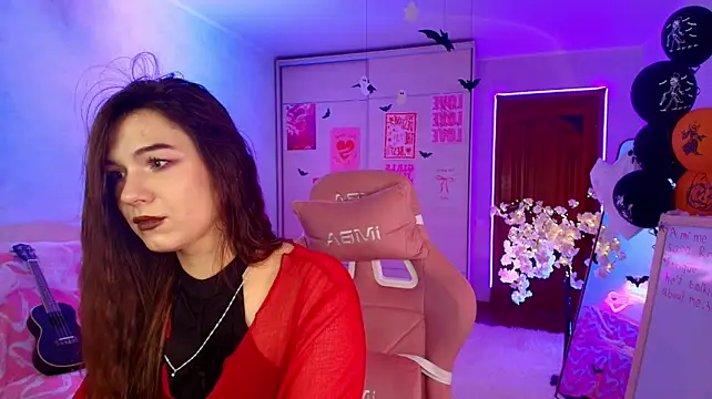luna_lust_212 Adlı Modelin Canlı XXX Sohbeti