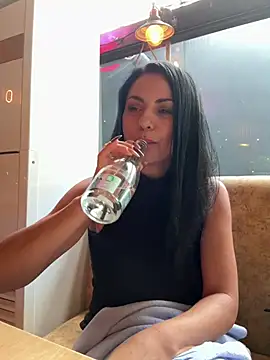 Chat +18 de KimKelly13 ao vivo