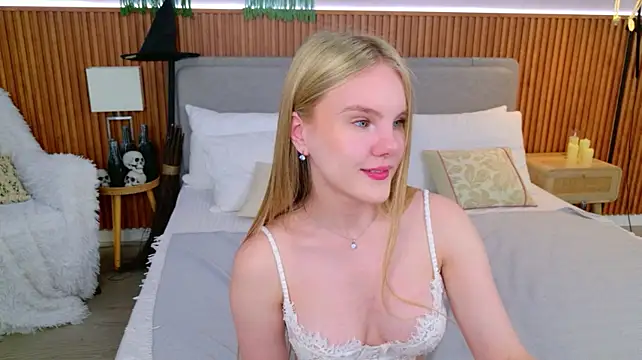 Lili_Lohan Chat XXX in diretta