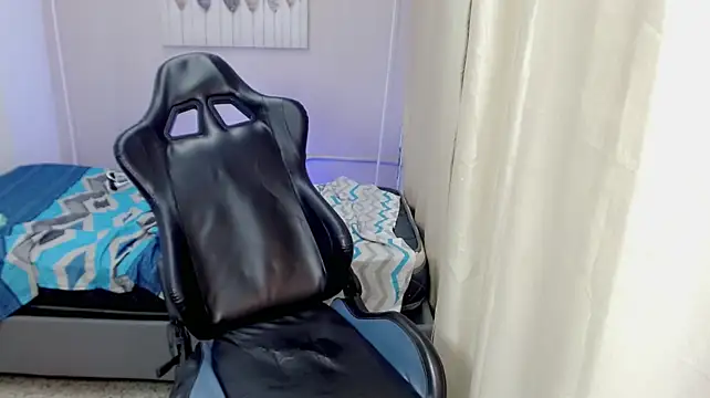 Manuxx2's Live XXX Chat