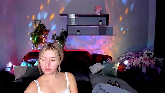 Czat XXX na żywo – RosaTiny