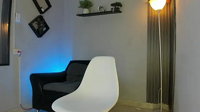 Chatroom XXX en direct de Noah_mill