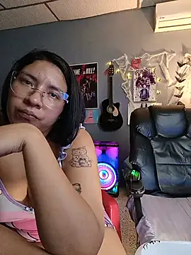 Danelyhitn Live XXX chat