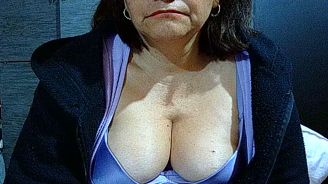 BiancaSteeln Live XXX chat