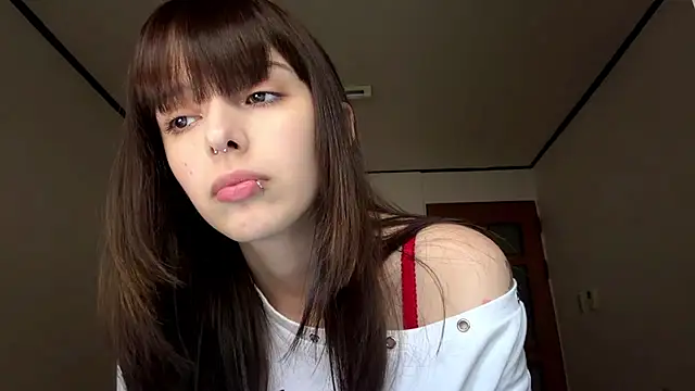KathiePeeksn Live XXX chat