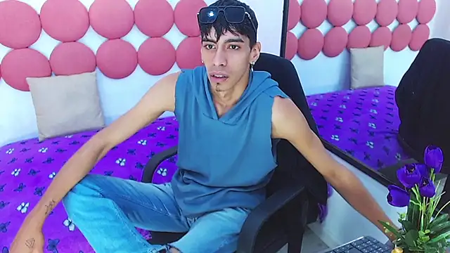 Drake_Jackn Live XXX chat