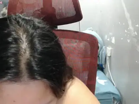 Chat XXX en directo de BubbleButtPinay
