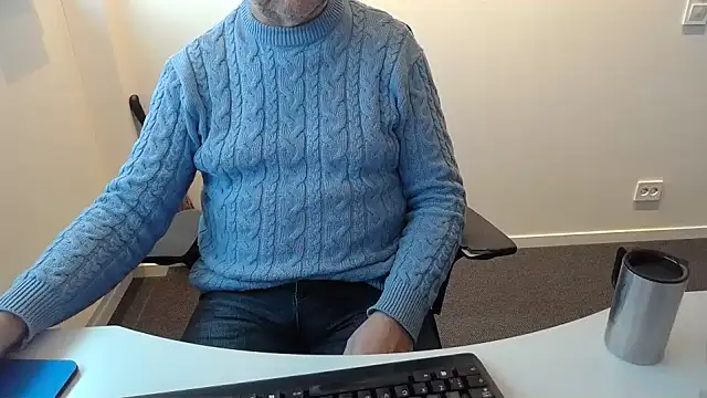 Buggemann Adlı Modelin Canlı XXX Sohbeti