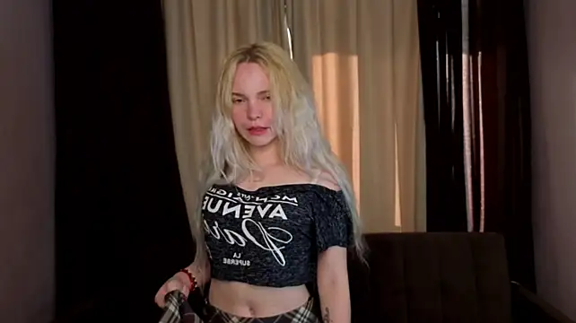 NevaStallworthn Live XXX chat