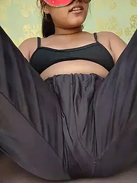 PUNJABICOUPLE09 live XXX chat