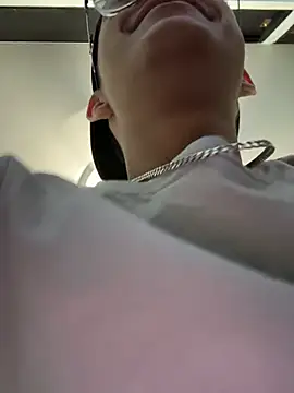 Živý XXX chat Kakolush