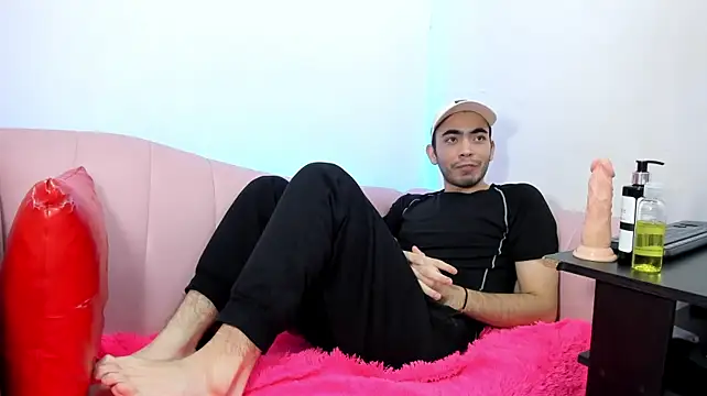 Pollenboyxxx লাইভ XXX চ্যাট