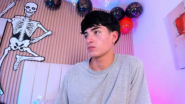 Živý XXX chat Filiph_Sterliing